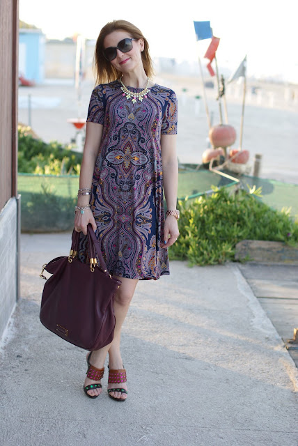 paisley print, asos dress, marc by marc jacobs too hot to handle, fashion and cookies
