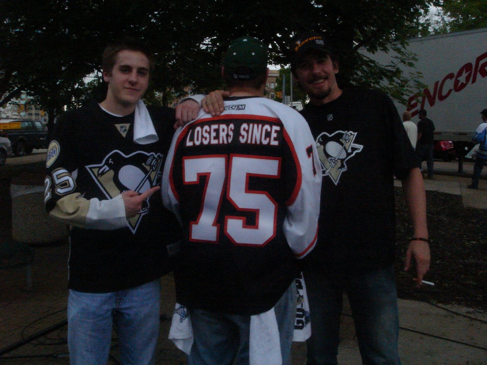 5 goals 5 ways flyer fans and their weird obsession with crosby sucking flyers losers