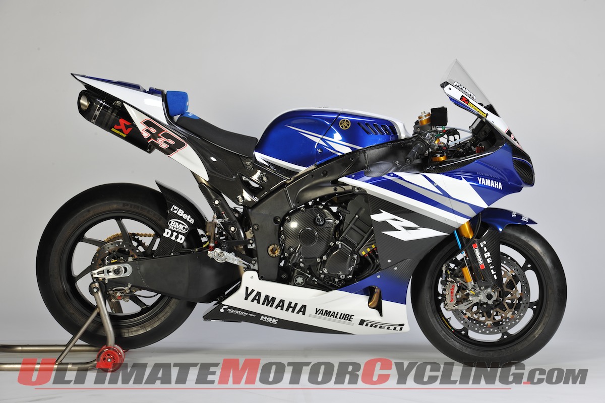 http://4.bp.blogspot.com/-c9OMP8PV30Y/T2PZZmwRMxI/AAAAAAAAATQ/bG6qni4w7xY/s1600/2011-yamaha-r1-world-sbk-wallpaper+1.jpg