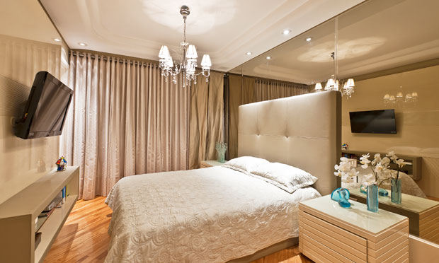 Quarto Como Sala De Tv ~ Esse é um luxo,amo espelho,mas acho que enjoaria rápido Quarto Como Sala De Tv ~ Esse é um luxo,amo espelho,mas acho que enjoaria rápido
