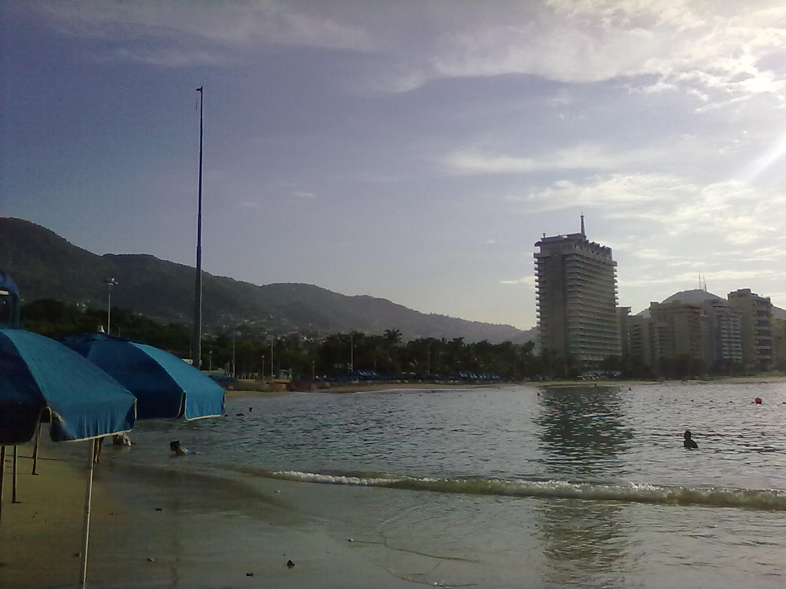 http://4.bp.blogspot.com/-cC6gYjHmxjs/TlGUykSOCII/AAAAAAAAAcU/QcwZq9WEyG4/s1600/nokia.5233.2011.08.20.19.jpg