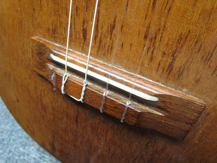 ukulele saddle