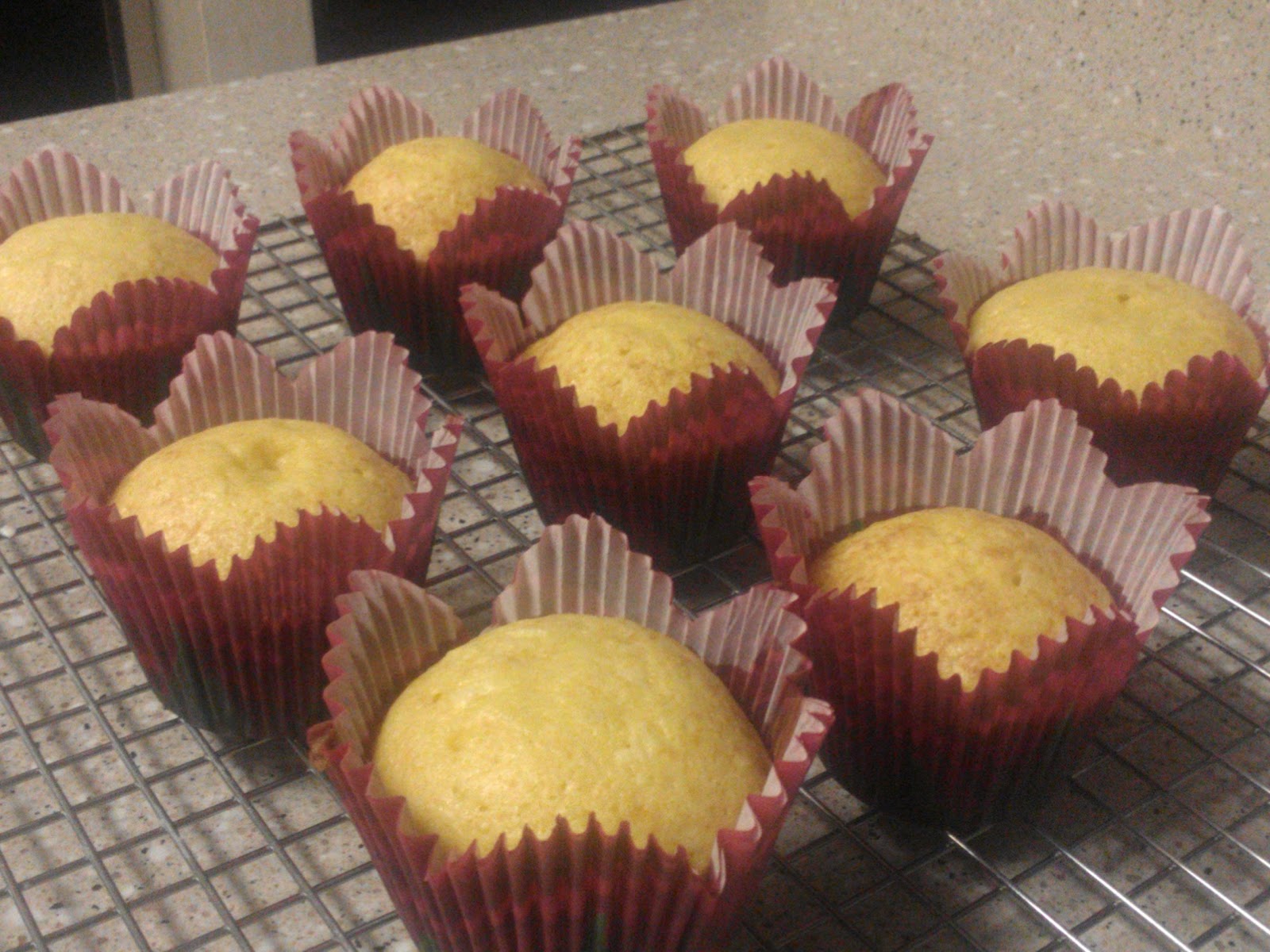 Pina Colada Cupcakes Using Cake Mix Pina Colada Cupcakes Using Cake Mix