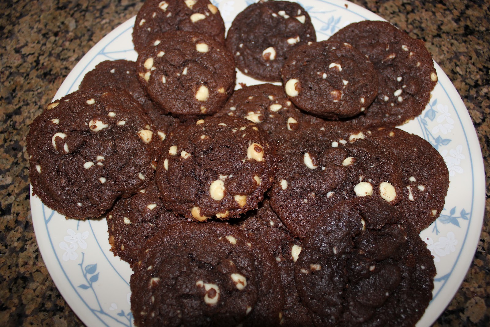 Easy Indian recipes: Chocolate chip cookies