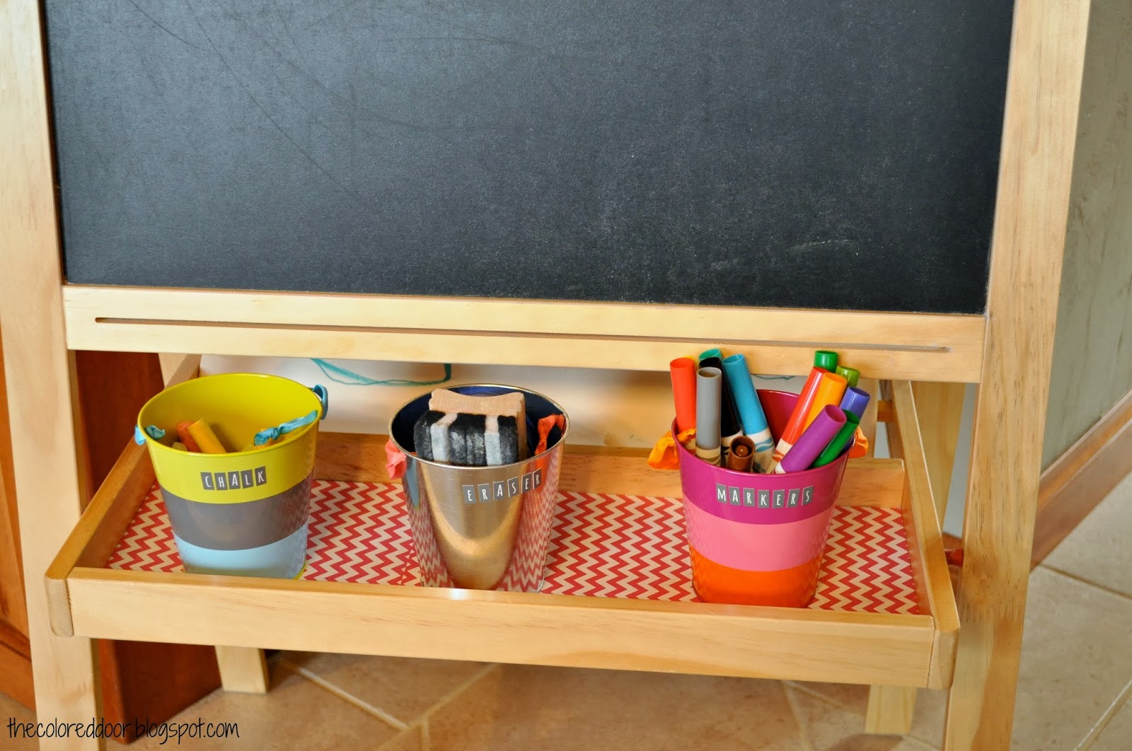 the colored door Kids Chalkboard Easel