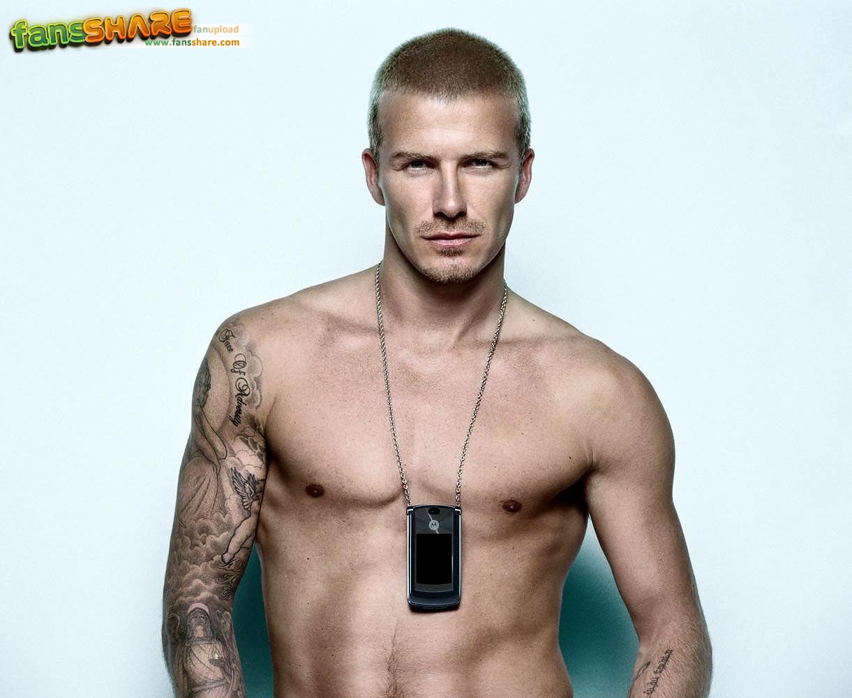 http://4.bp.blogspot.com/-cE5bIlPWT80/Toie3WNIHRI/AAAAAAAAAxc/KlGKuLP-jSQ/s1600/david-beckham-tattoo-sleeve.jpg