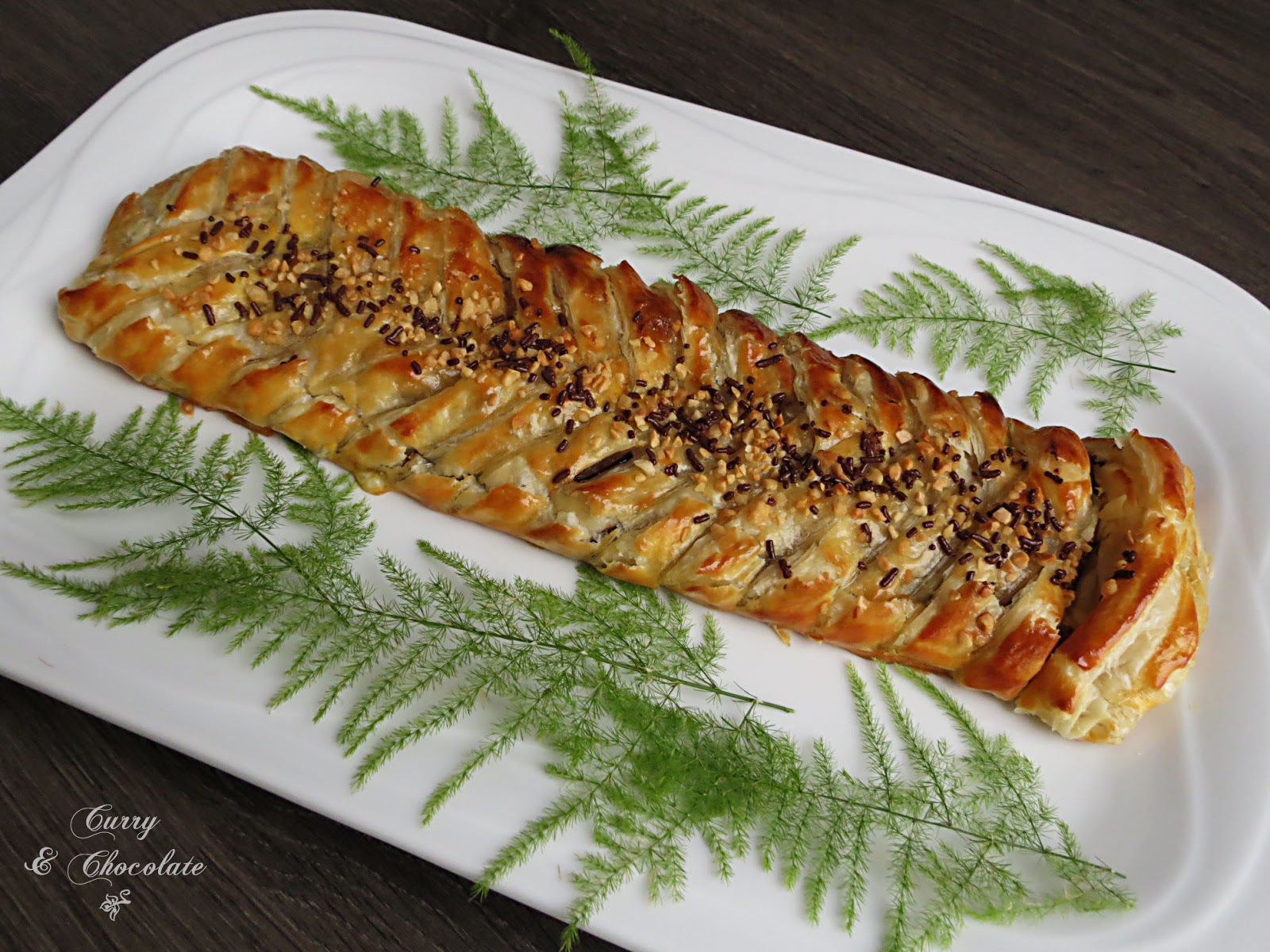Trenza de Nutella y plátano – Nutella banana puff pastry braid Trenza de Nutella y plátano – Nutella banana puff pastry braid