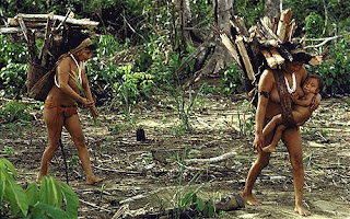 10 Suku Pribumi Yang Enggan Berhubungan Dengan Dunia Luar