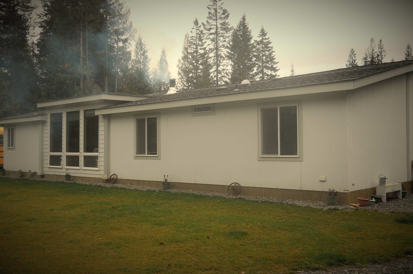 Home with three creeks for sale! Photo's of house and land