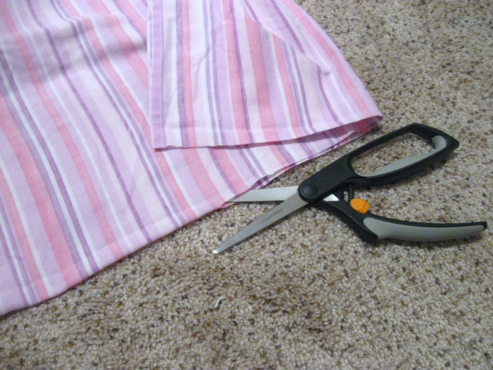 A Quiet Little Life Tutorial One Double (Full) Fitted Bed Sheet to