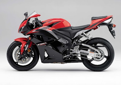 Honda CBR600RR 2011 red