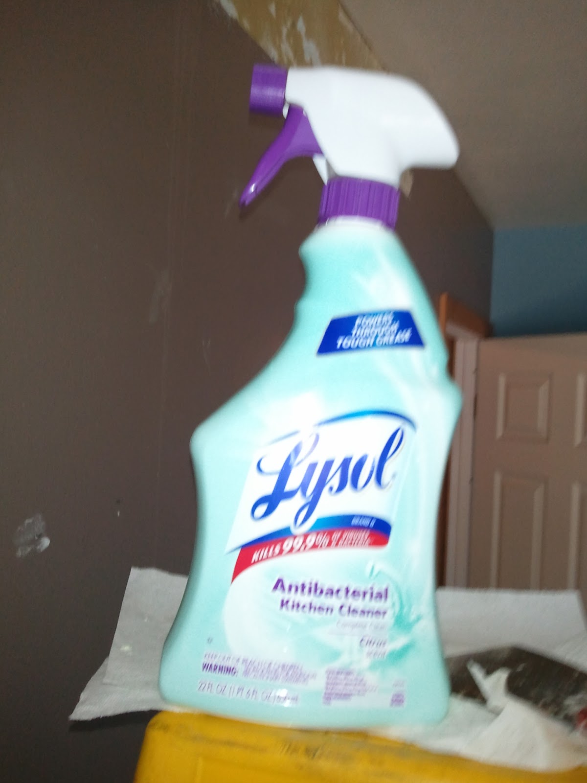 What is Shelly up to now? How to Remove a Wall Border