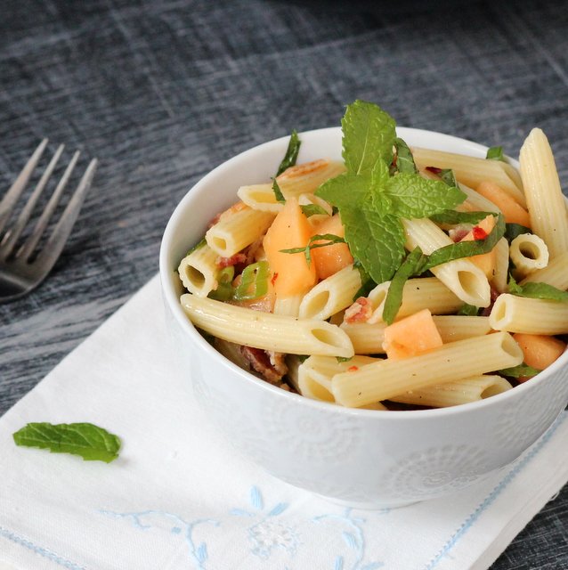 Kid Cultivation Pasta Salad with Bacon, Melon, and Feta