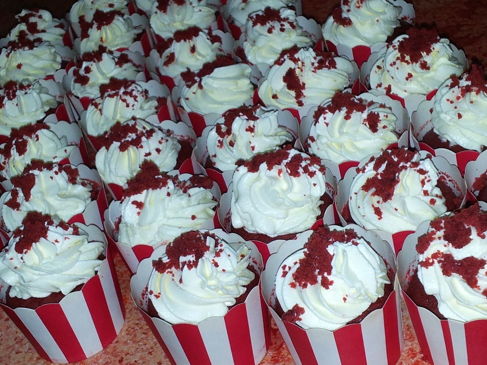 Red Velvet Cupcakes with cream cheese topping