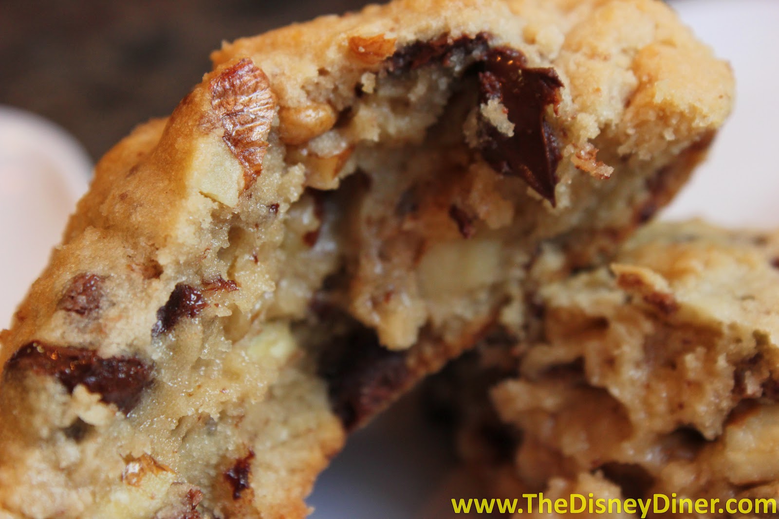 Minnie S Bake Shop White Chocolate Chip Cookie Minnie S Bake Shop White Chocolate Chip Cookie