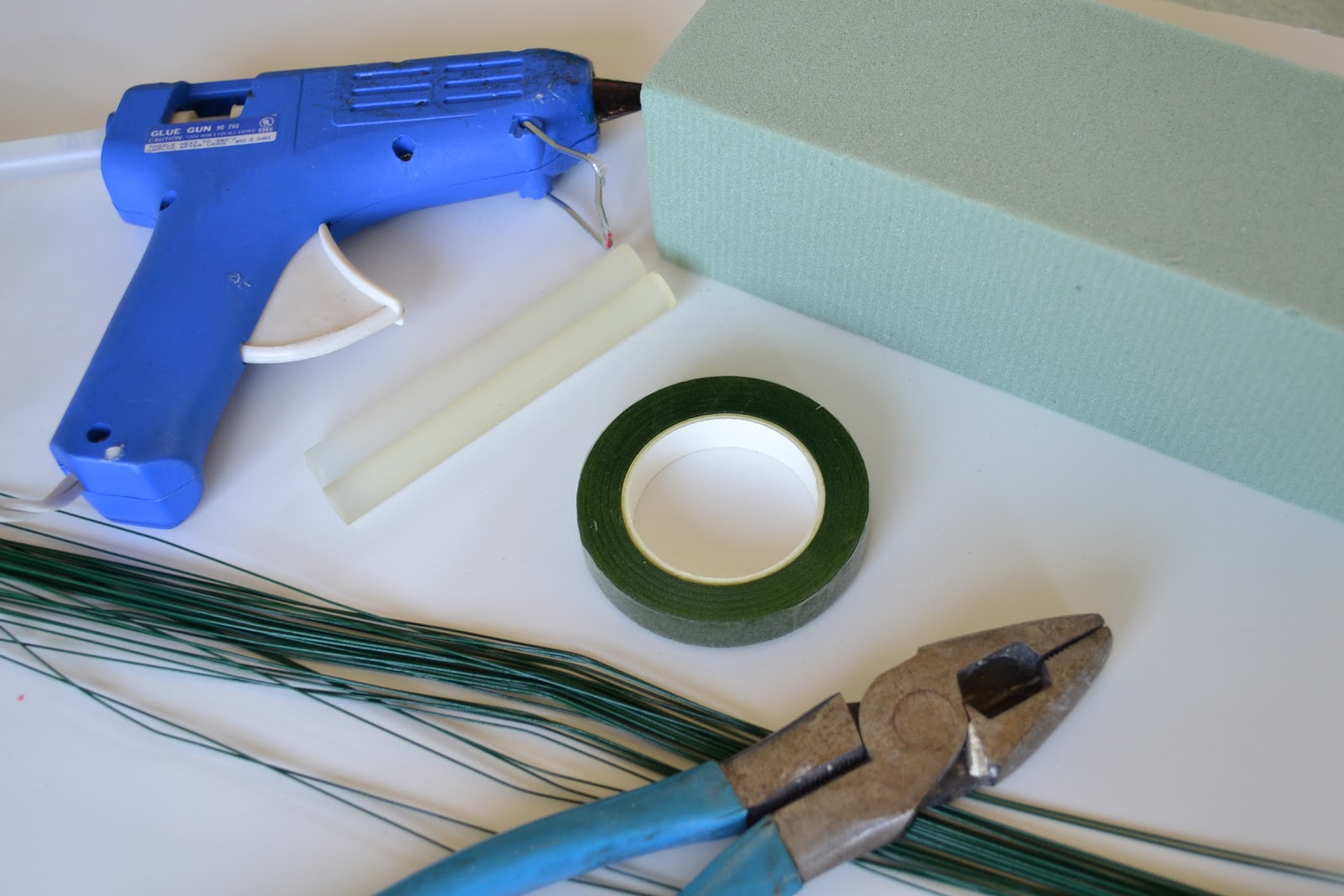 Tea Rose Home How to Make a Silk Flower Arrangement