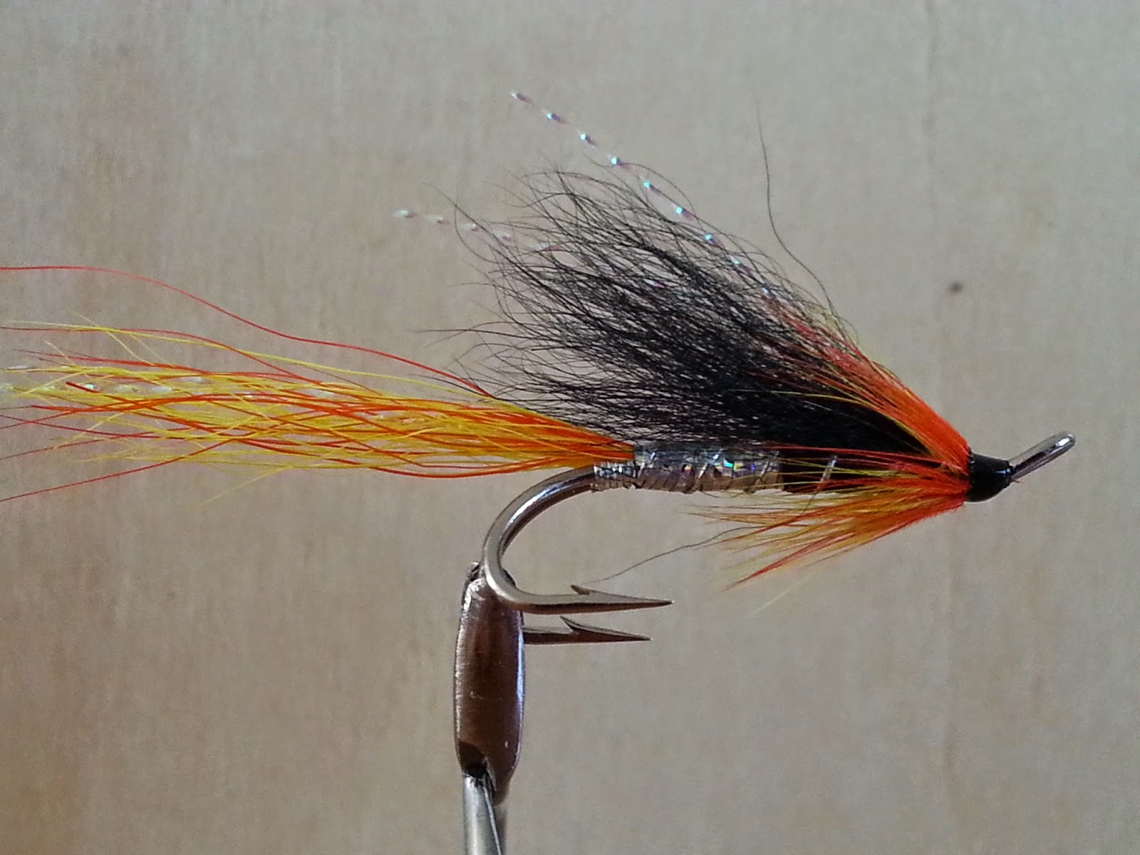 Salmon Fly Cascade Shrimp Salmon Fly Dressing / Pattern Tay Salmon Fly