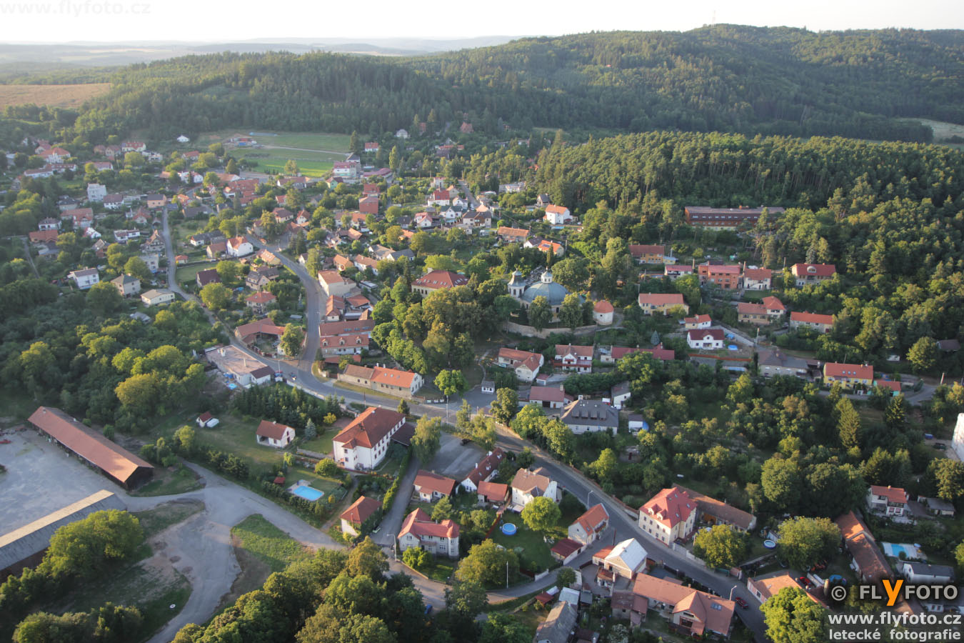 FLyFOTO letecká fotografie a video Slapy