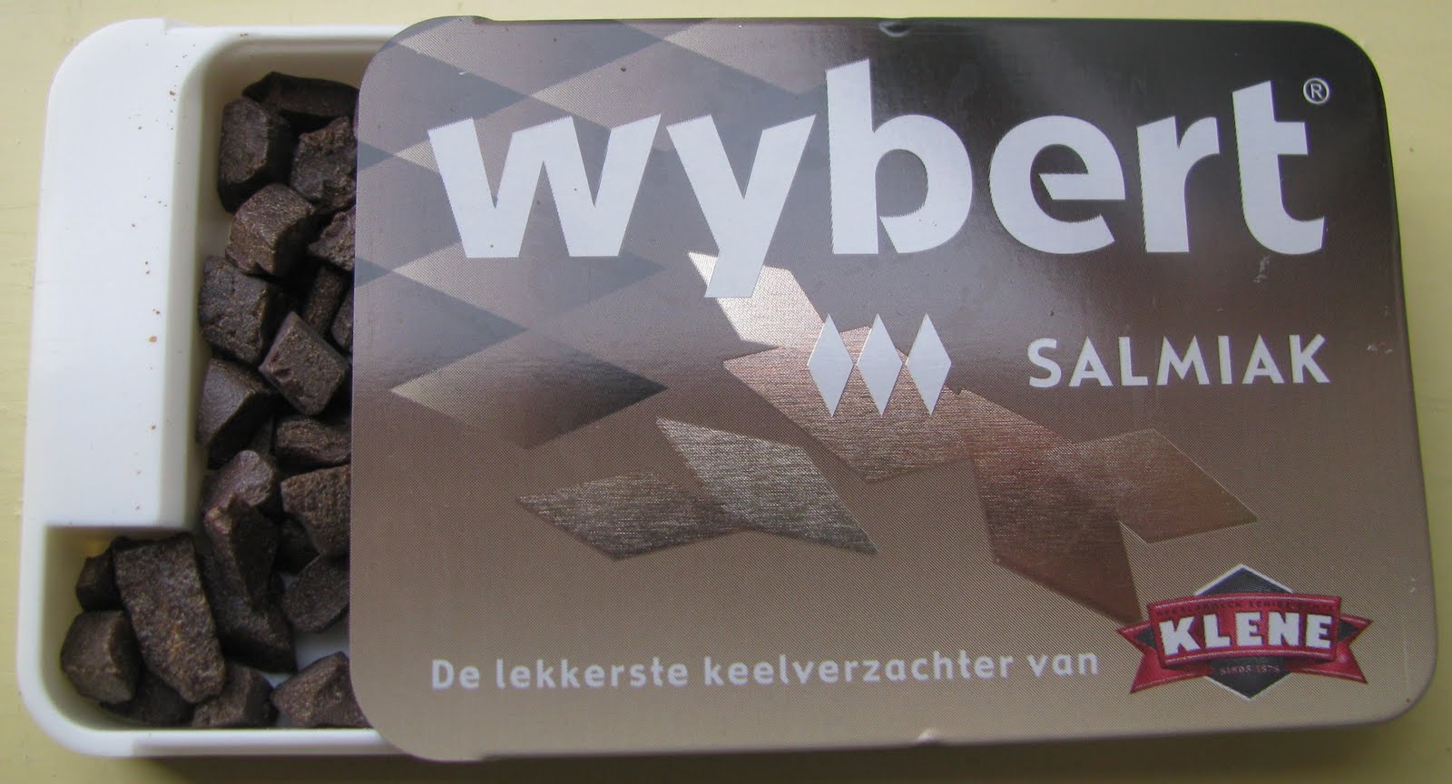 DROP: Wybert salmiak