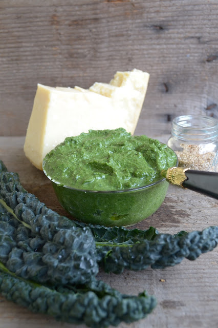 pesto di cavolo nero pasta con pesto di cavolo nero
