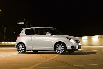2011 Suzuki Swift Wallpaper