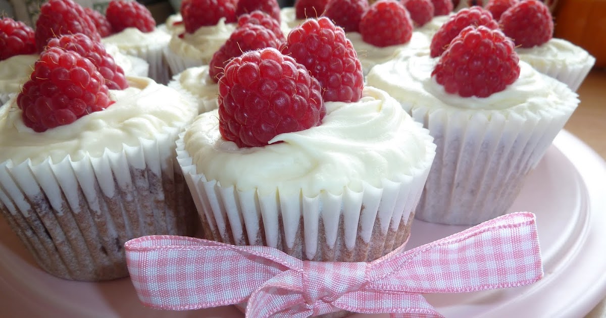 Cooking the Books with KellyJane Cupcakes from the Primrose Bakery