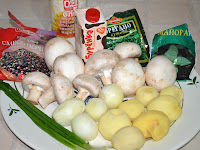 Продукты для грибов в сливочном соусе с картофельным деруном