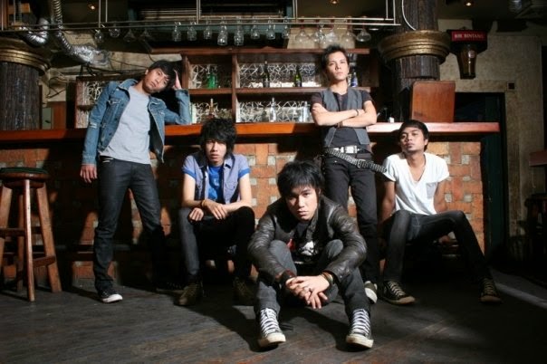 Download musik armada band