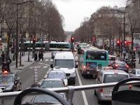 Traffic from the open Bus, Paris