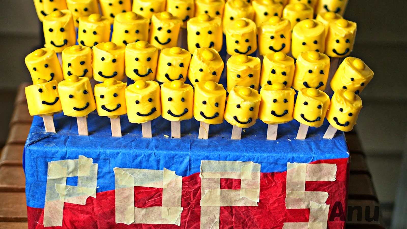 marshmallow lego head