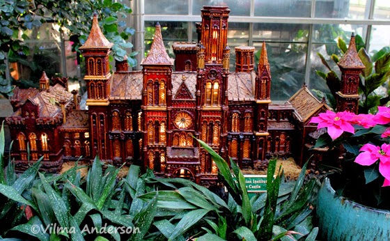 Smithsonian Castle miniature replica seen at the US Botanic Garden Smithsonian Castle miniature replica seen at the US Botanic Garden