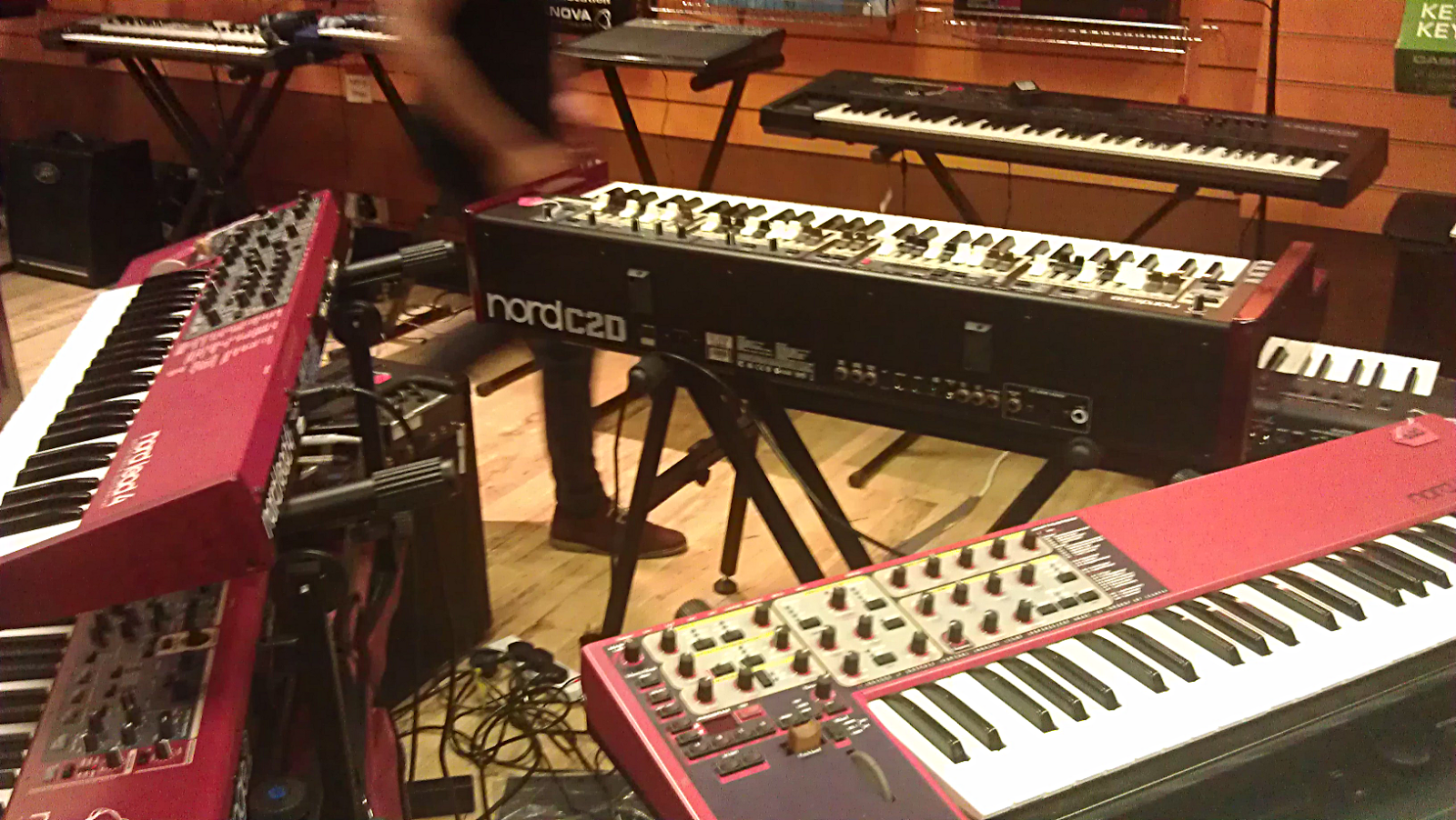 The Music bunker Wunjo Keys Synth Shop