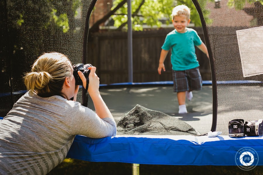 mom and her camera, taking photo of child in trampoline during photography lesson in flower mound tx mom and her camera, photography lessons, flower mound, digital photography lessons, private photography lessons, in home photography lesson, group photography lessons, shoot in manual, learn to take photo, learn to shoot in manual