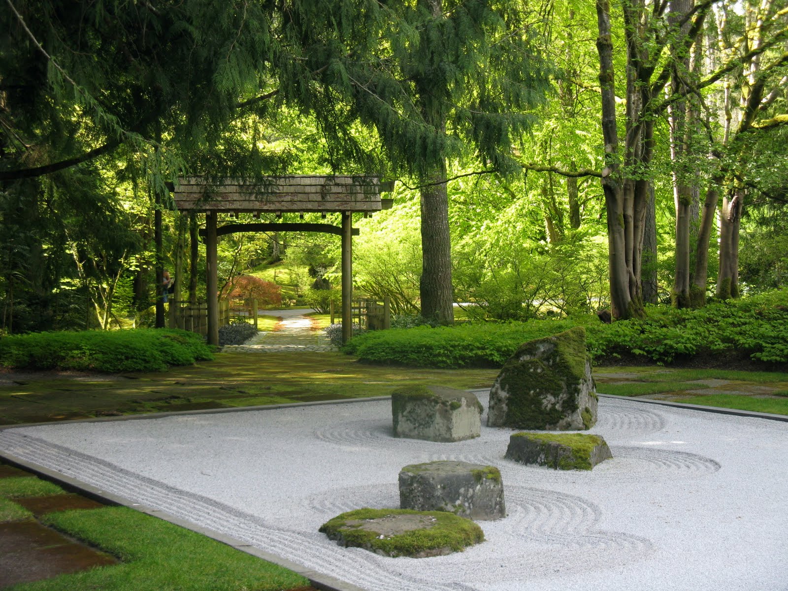 ARTE Y JARDINERÍA : KARE-SANSUI SEKEI-TEI. Jardín seco y jardín de piedra