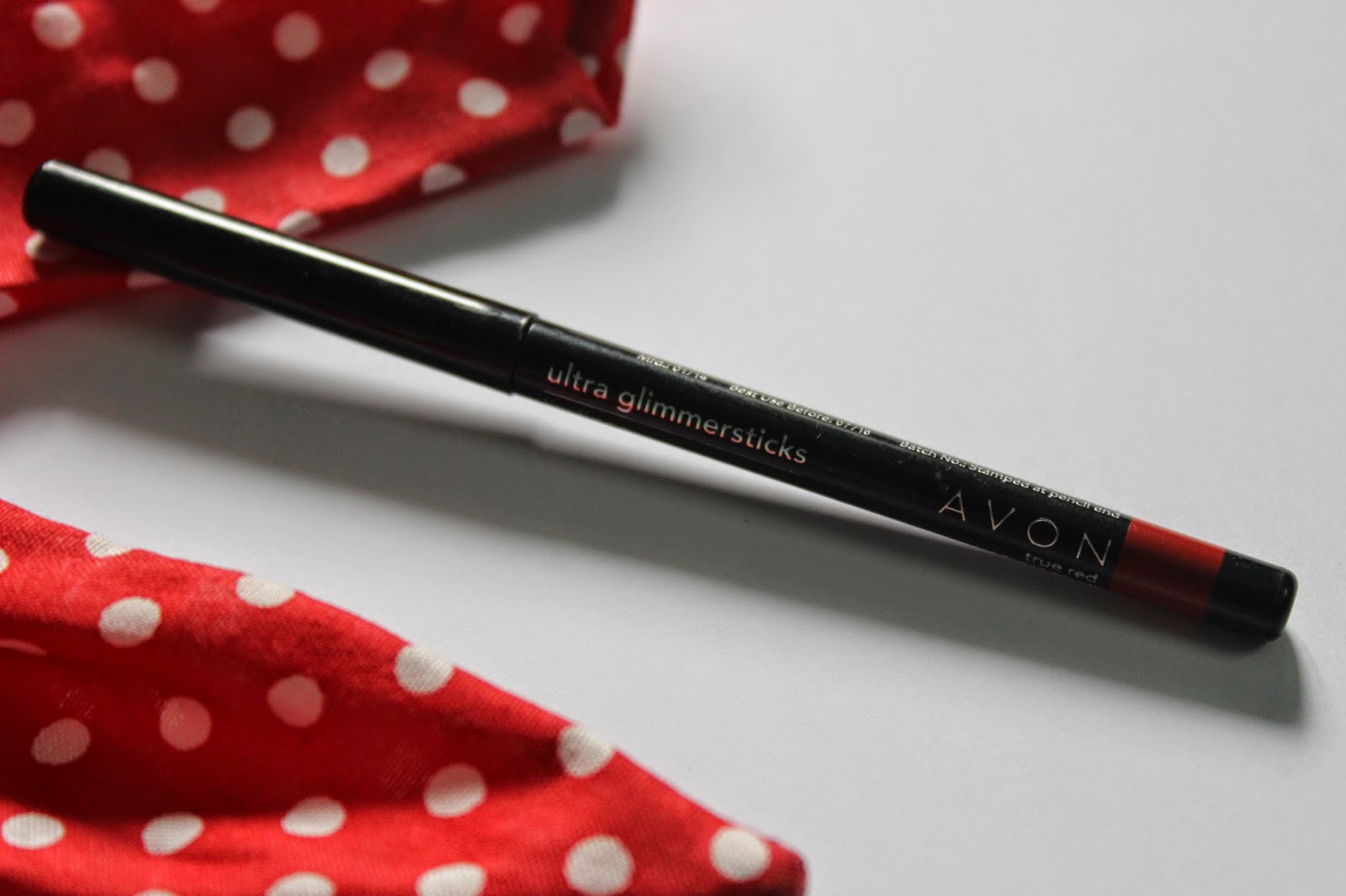 Beauty In The Third World Avon Ultra Glimmertick lip liner in true red