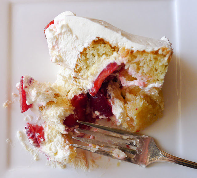 Strawberry Pastry Cake Strawberry Pastry Cake