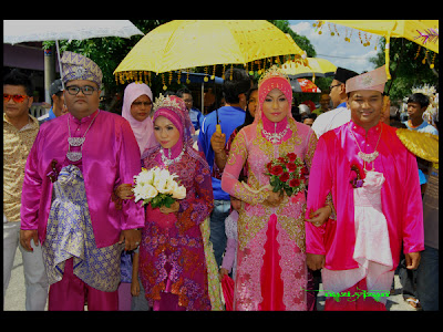 berarak dirumah perempuan