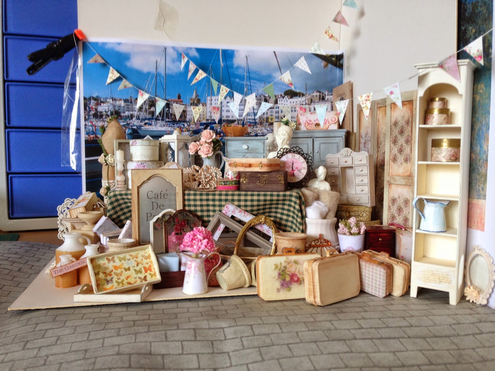Mini Flea Market Miniatures, Flea market, Table decorations