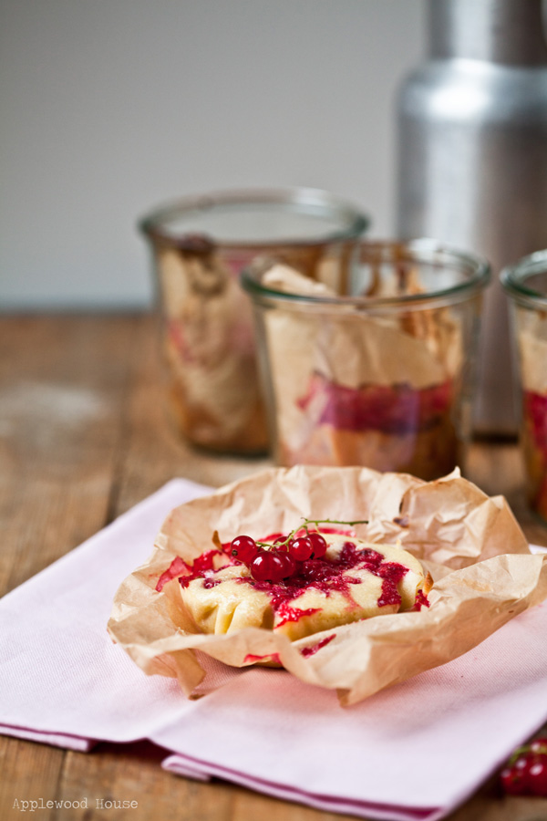 Johannisbeer Buttermilch Kuchen aus dem Glas Rezept