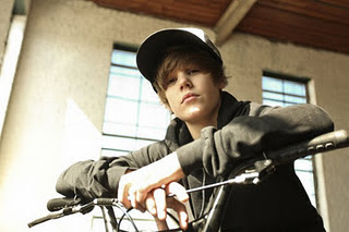 Justin Bieber - All I Want For Christmas Is You Lyrics + Letras + Lirik + Tekst + Text + Testo + Paroles + Source: Lyrics-Video-Music.blogspot.com + Video Music Song Lyrics Justin Bieber - All I Want For Christmas Is You