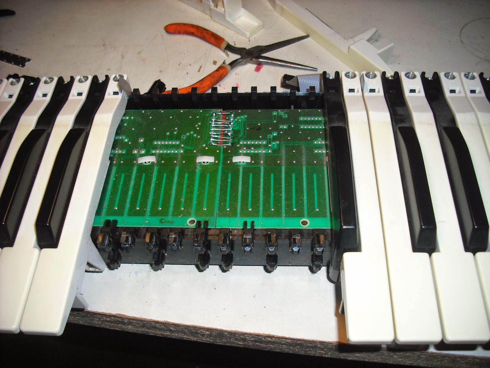 fixingelectronics Ensonic Post 2 keyboard calibration error on