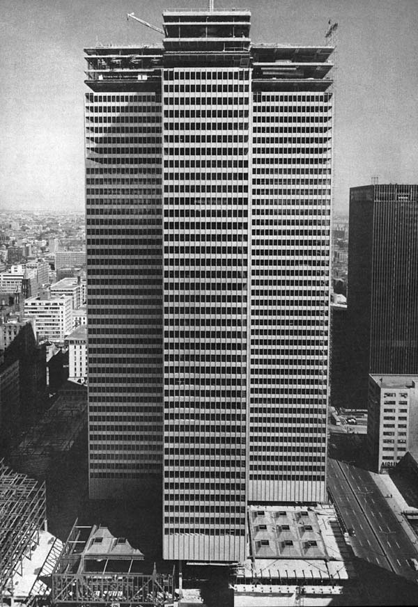 Passion patrimoine Dévoilement des célébrations du 50e anniversaire de Place Ville Marie