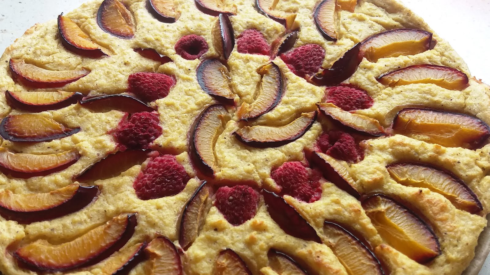 Arleta's Table Millet Cake with Plums and Raspberries (gluten & sugar