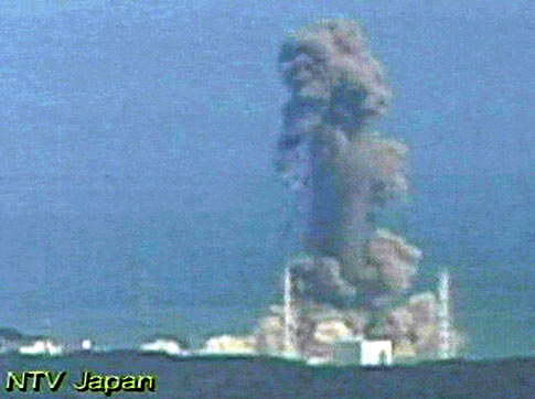 NUCLEAR HOLOCAUST IN JAPAN IMMINENT, USA ORDERS EVACUATION OF CITIZENS!