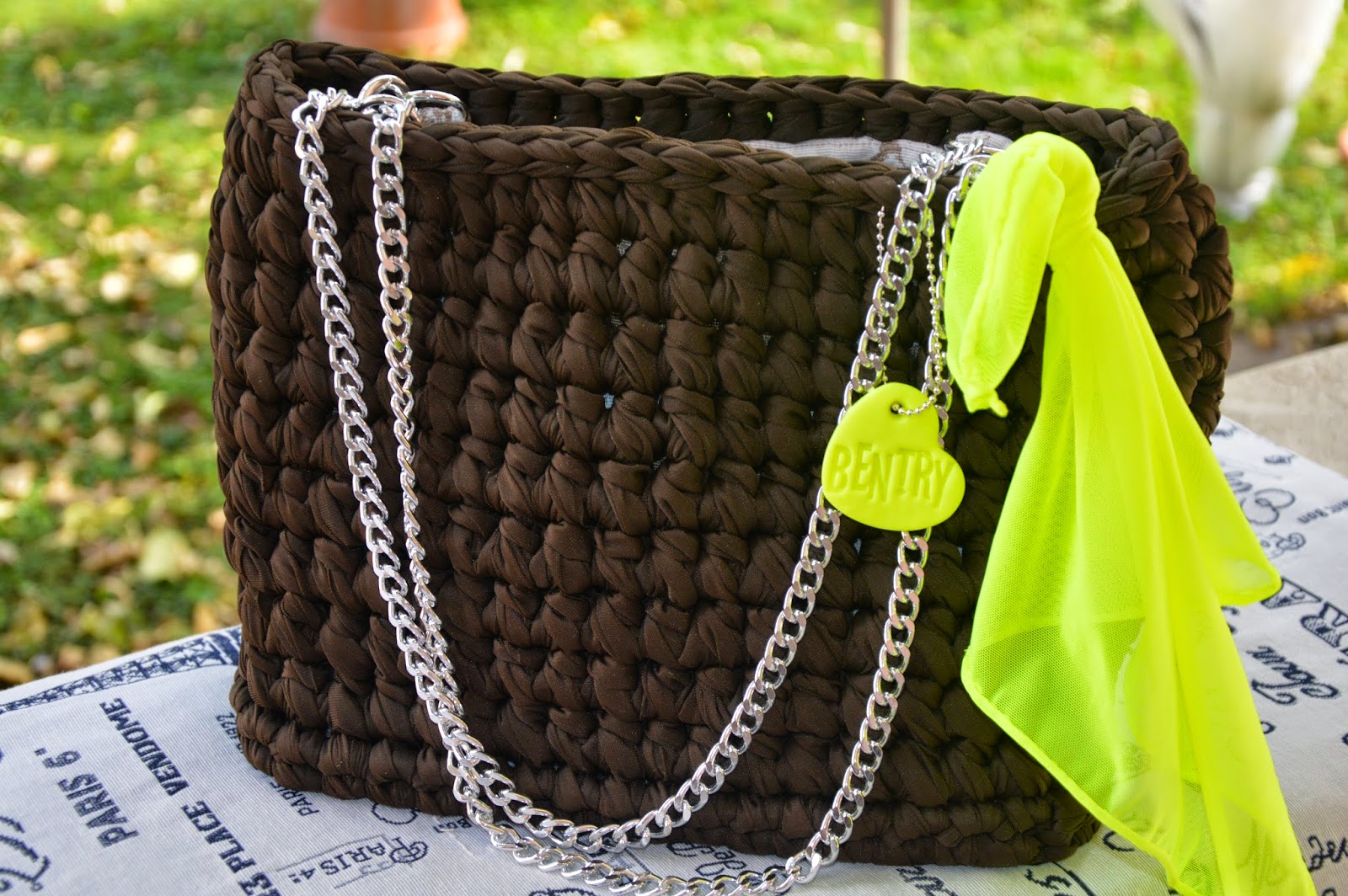 Borsa cotone lucido marrone base ecopelle panna Borsa cotone lucido marrone base ecopelle panna