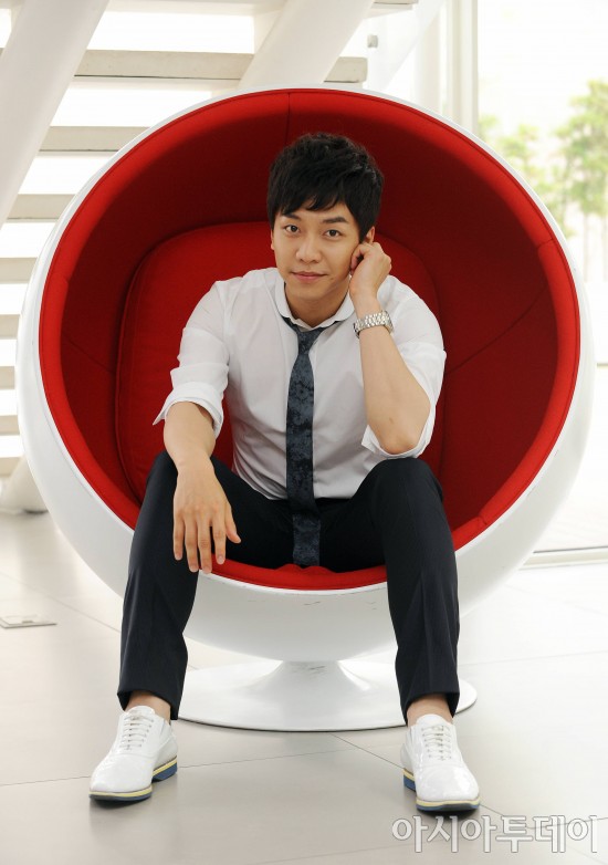 lee seung gi korean actor lee seung ki lee seung gi 이승기 famous korean actor lee seung gi korean actor lee seung ki lee seung gi 이승기 famous korean actor