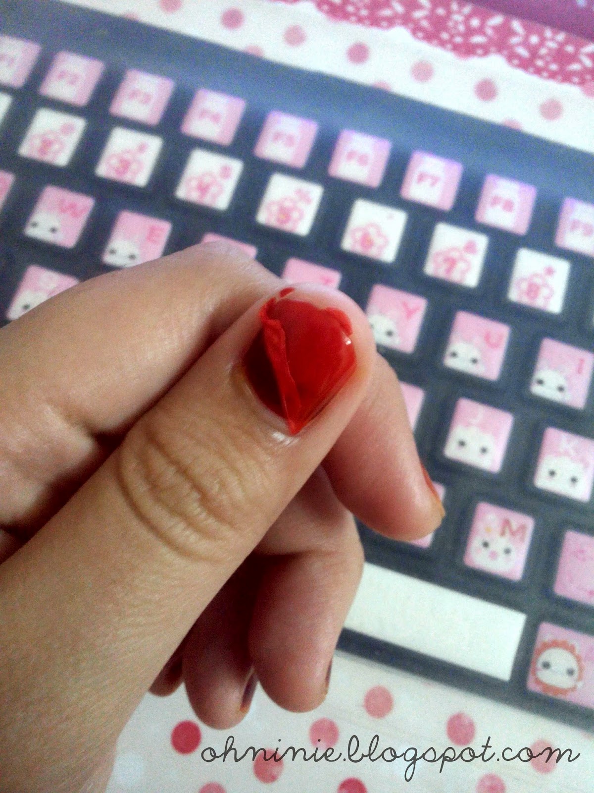 Oh Ninie Review Peelable Nail Polish Jawahir Oh Ninie Review Peelable Nail Polish Jawahir