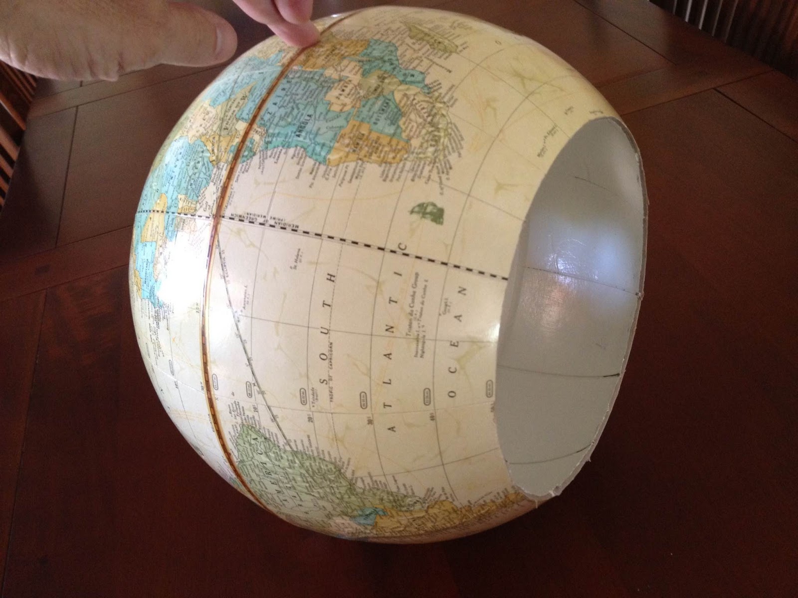 Greener Lives: The best DIY world globe pendant light