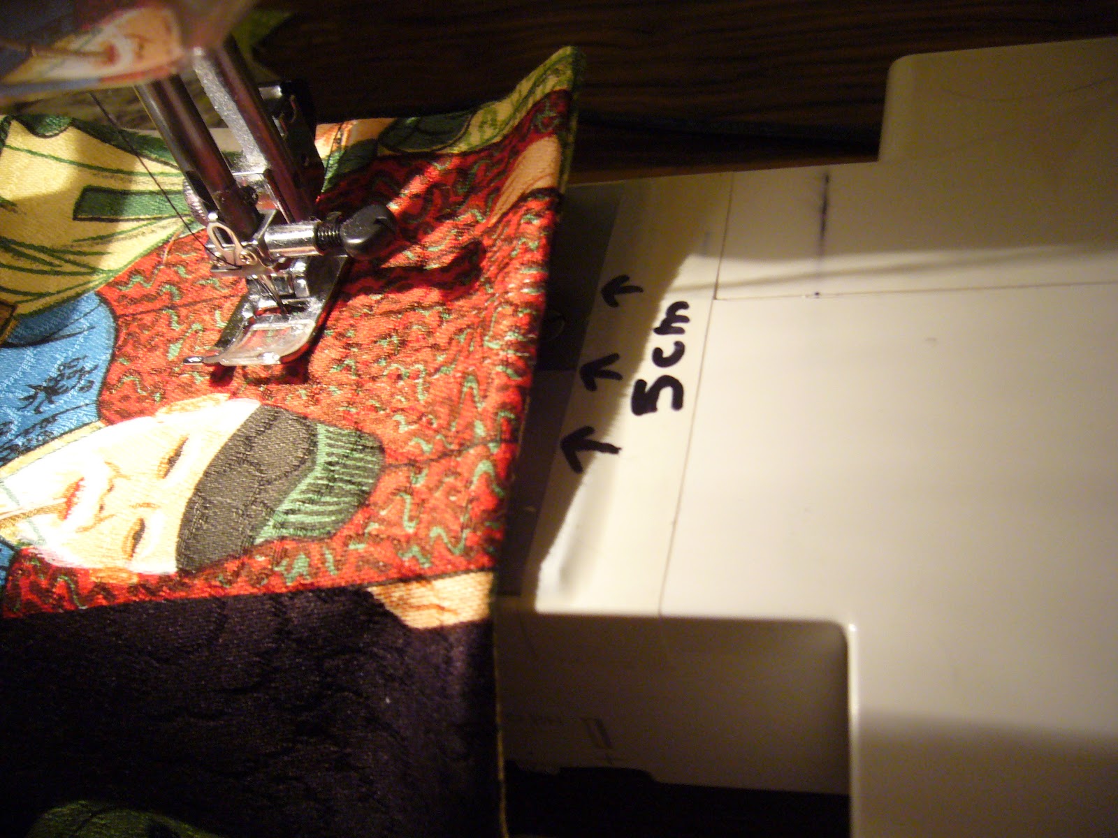 MadeByDi Making a scatter cushion with an oxford flap & zip