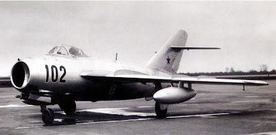 Один из первых серийных МиГ-17